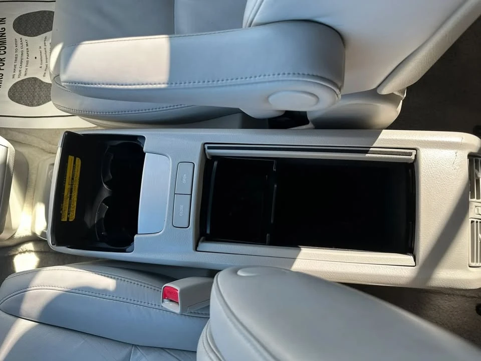 2006 Lexus RX 2nd Gen - Image 19 of 19