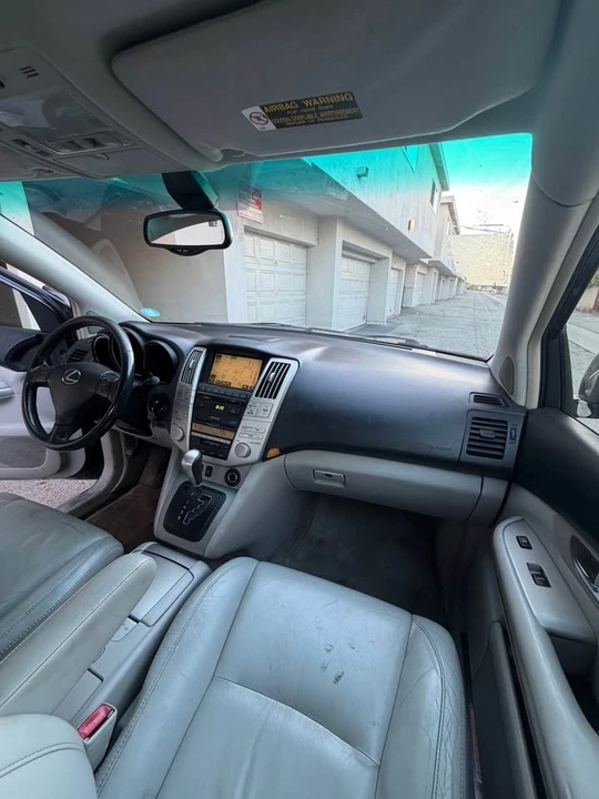 2006 Lexus RX 2nd Gen - Image 13 of 16