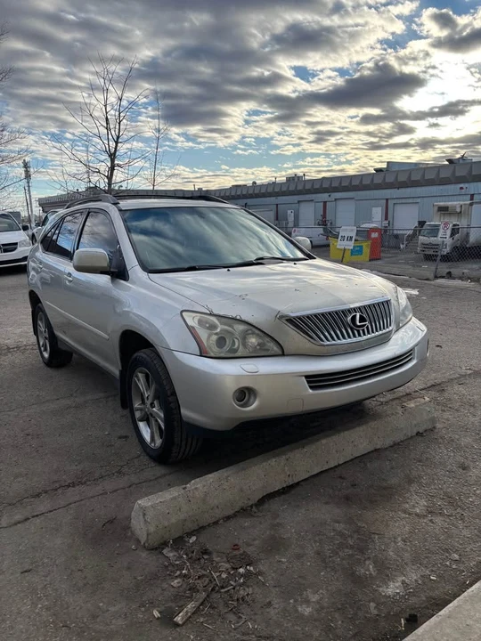 2006 Lexus RX 2nd Gen - Image 2 of 9