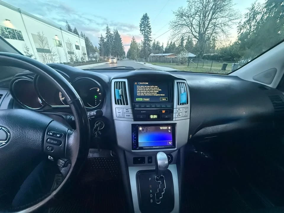 2006 Lexus RX 2nd Gen - Image 12 of 13