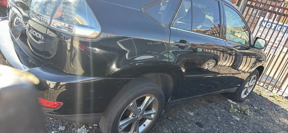 2006 Lexus RX 2nd Gen - Image 7 of 11