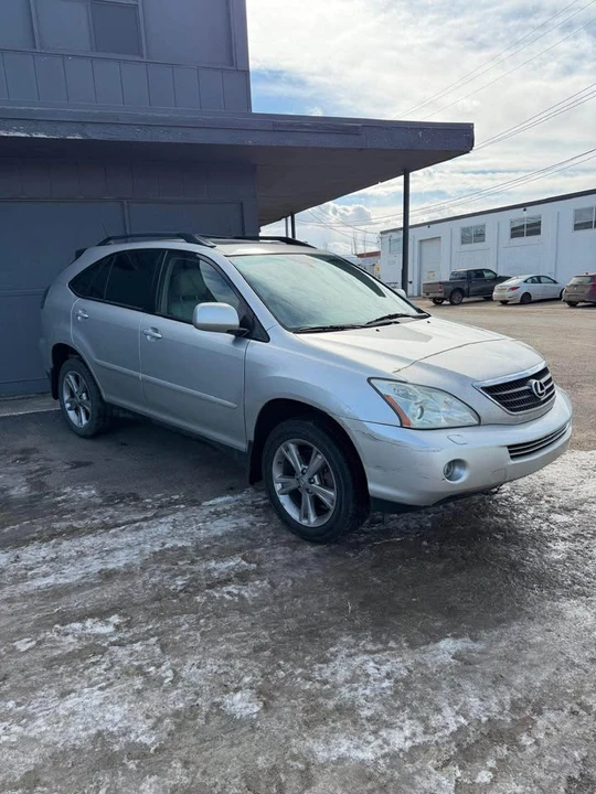 2006 Lexus RX 2nd Gen - Image 2 of 10