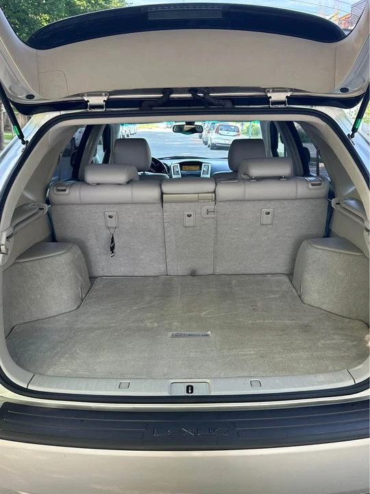 2006 Lexus RX 2nd Gen - Image 9 of 12