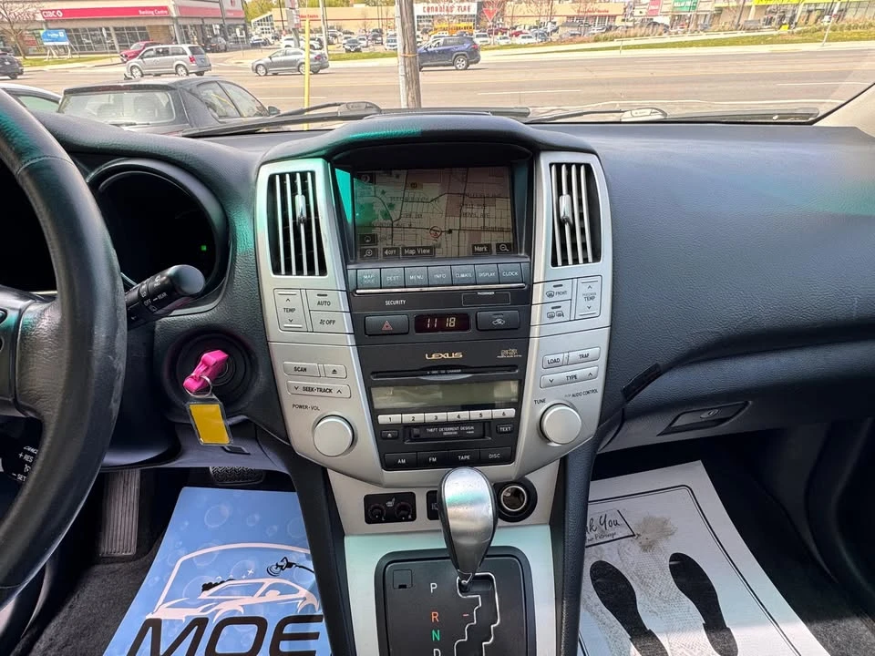 2006 Lexus RX 2nd Gen - Image 16 of 20