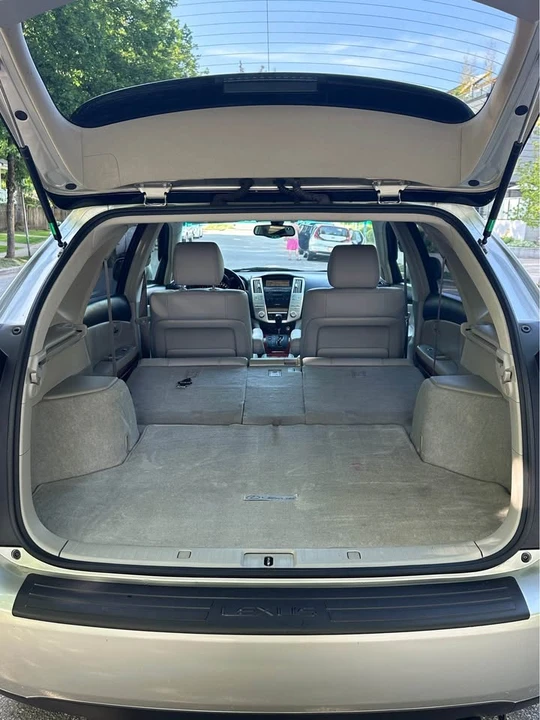 2006 Lexus RX 2nd Gen - Image 10 of 12