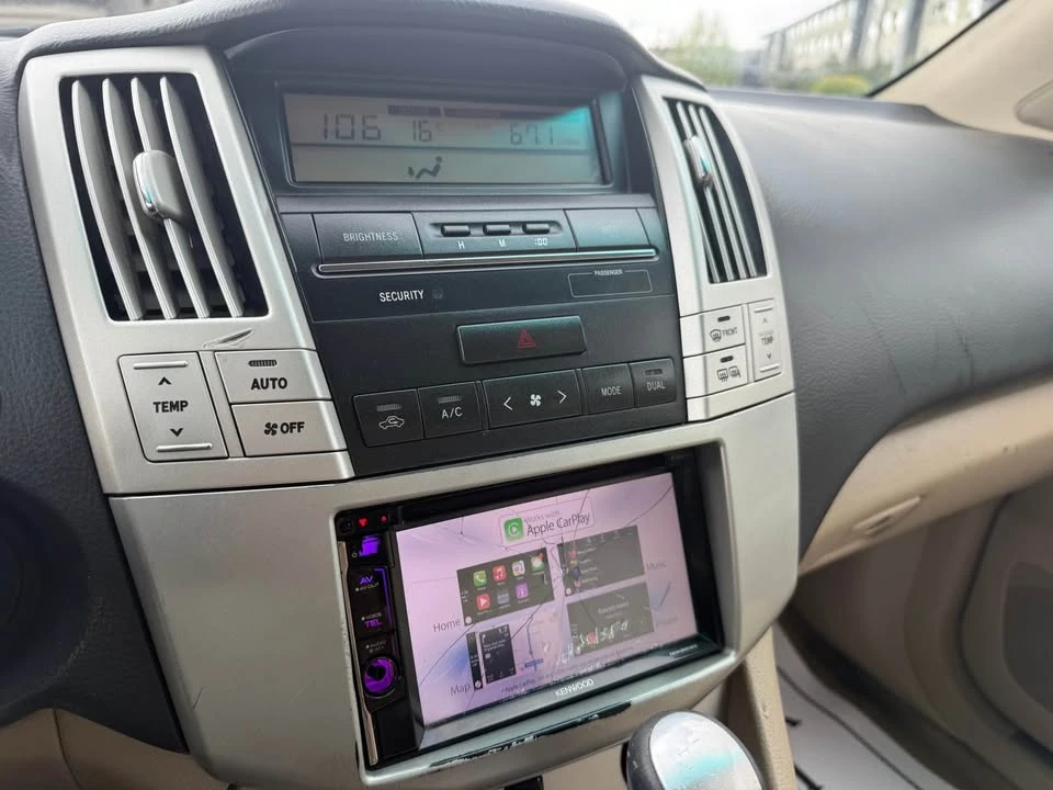 2006 Lexus RX 2nd Gen - Image 13 of 14