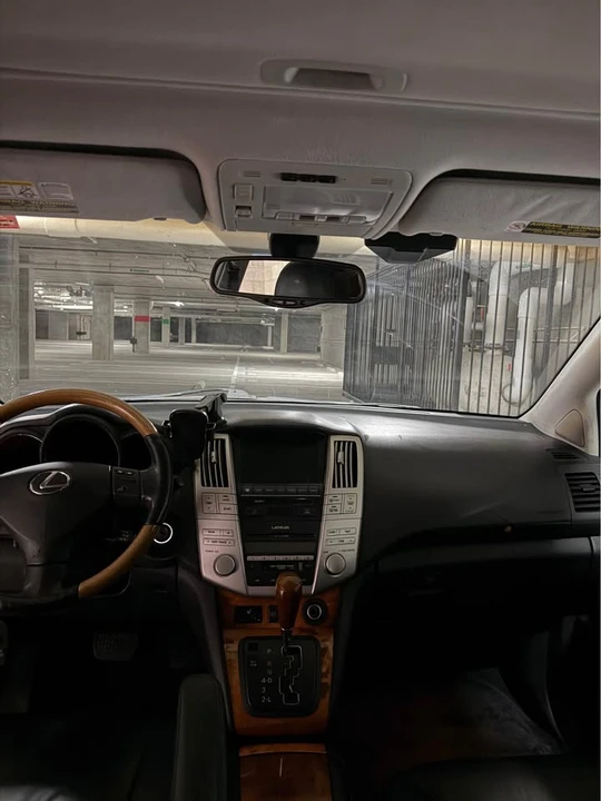 2006 Lexus RX 2nd Gen - Image 6 of 9