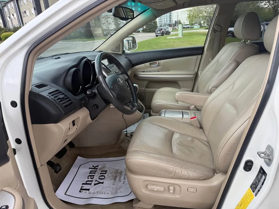 2006 Lexus RX 2nd Gen - Image 10 of 14