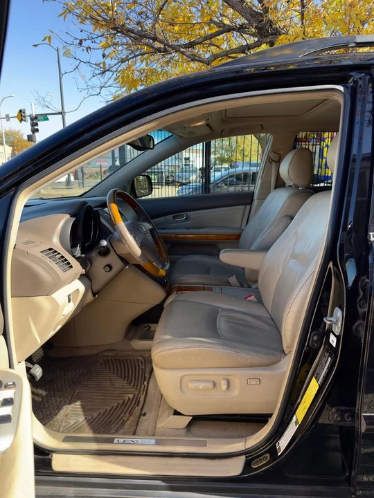 2006 Lexus RX 2nd Gen - Image 8 of 19