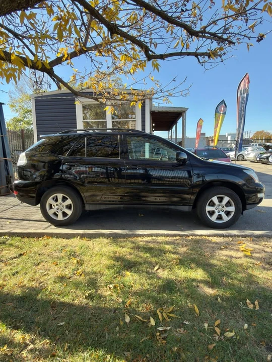 2006 Lexus RX 2nd Gen - Image 4 of 19