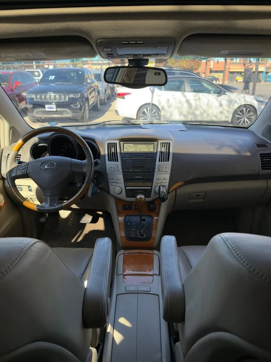 2006 Lexus RX 2nd Gen - Image 15 of 19
