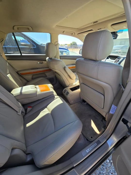 2006 Lexus RX 2nd Gen - Image 7 of 8
