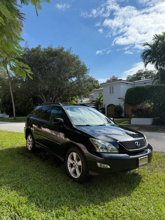 2006 Lexus RX 2nd Gen - Image 3 of 10