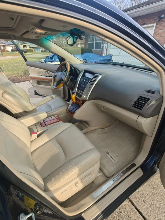 2006 Lexus RX 2nd Gen - Image 7 of 12