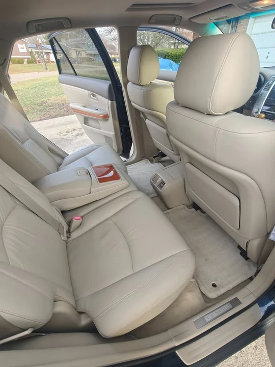 2006 Lexus RX 2nd Gen - Image 8 of 12