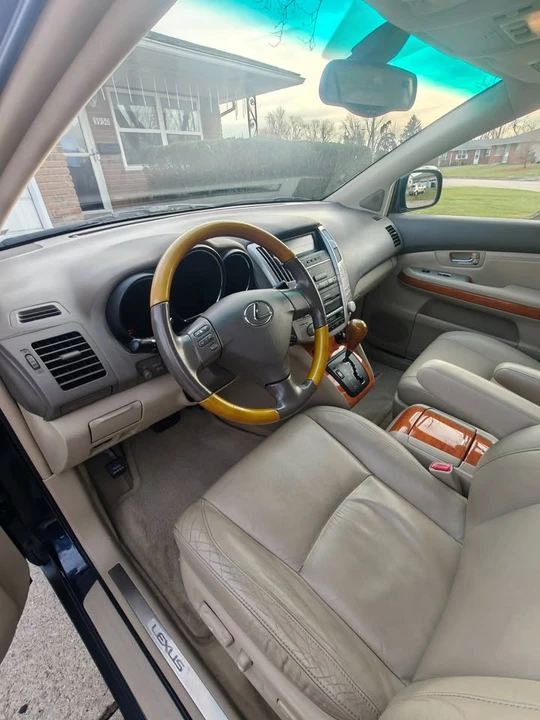 2006 Lexus RX 2nd Gen - Image 11 of 12