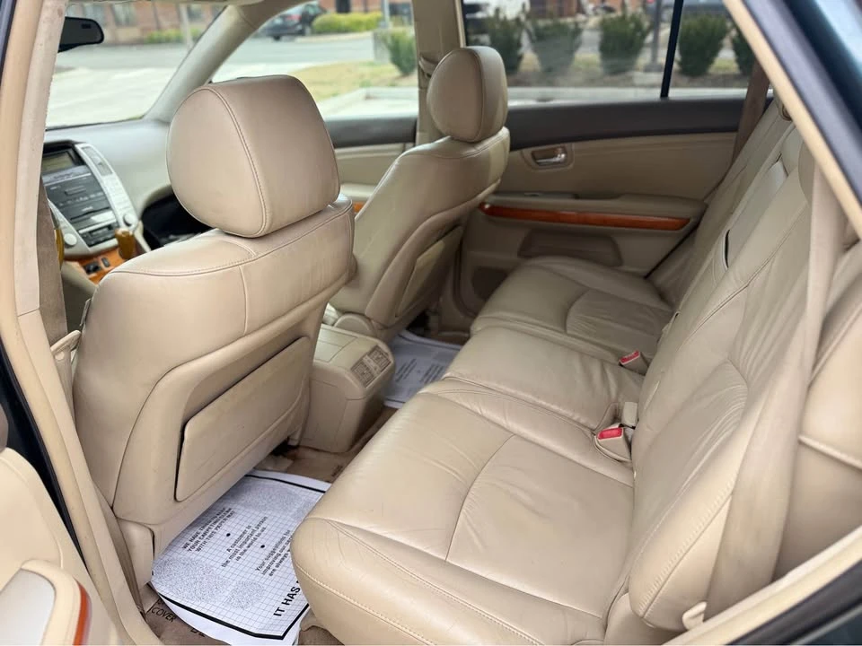 2006 Lexus RX 2nd Gen - Image 9 of 18