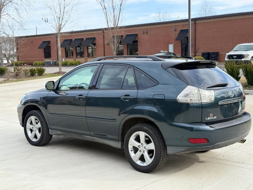 2006 Lexus RX 2nd Gen - Image 5 of 18