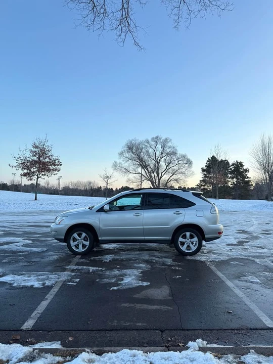 2006 Lexus RX 2nd Gen - Image 3 of 14