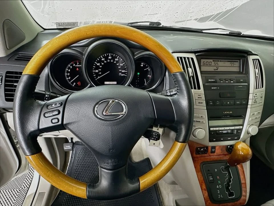 2006 Lexus RX 2nd Gen - Image 7 of 15