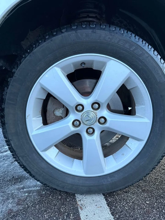 2006 Lexus RX 2nd Gen - Image 11 of 14