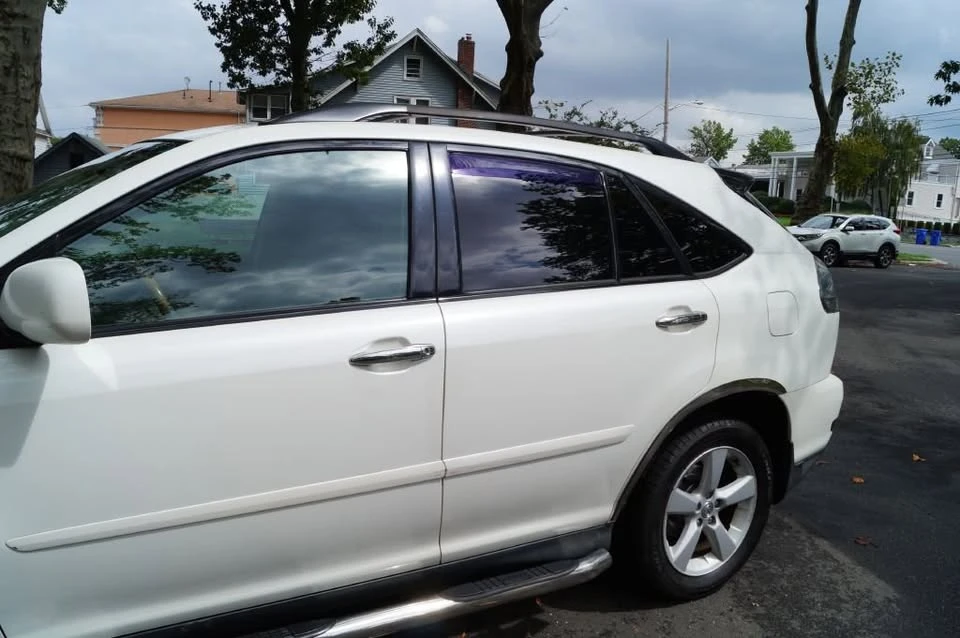 2006 Lexus RX 2nd Gen - Image 5 of 20