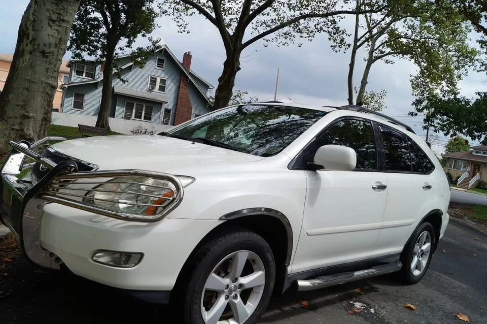 2006 Lexus RX 2nd Gen - Image 3 of 20