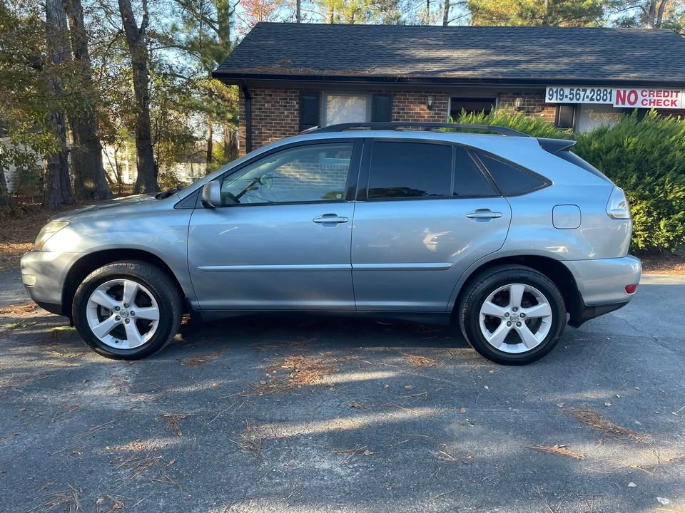 2006 Lexus RX 2nd Gen - Image 10 of 15