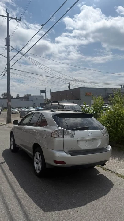 2006 Lexus RX 2nd Gen - Image 2 of 12