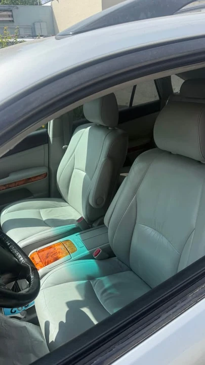 2006 Lexus RX 2nd Gen - Image 6 of 12