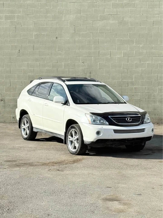 2006 Lexus RX 2nd Gen - Image 2 of 17