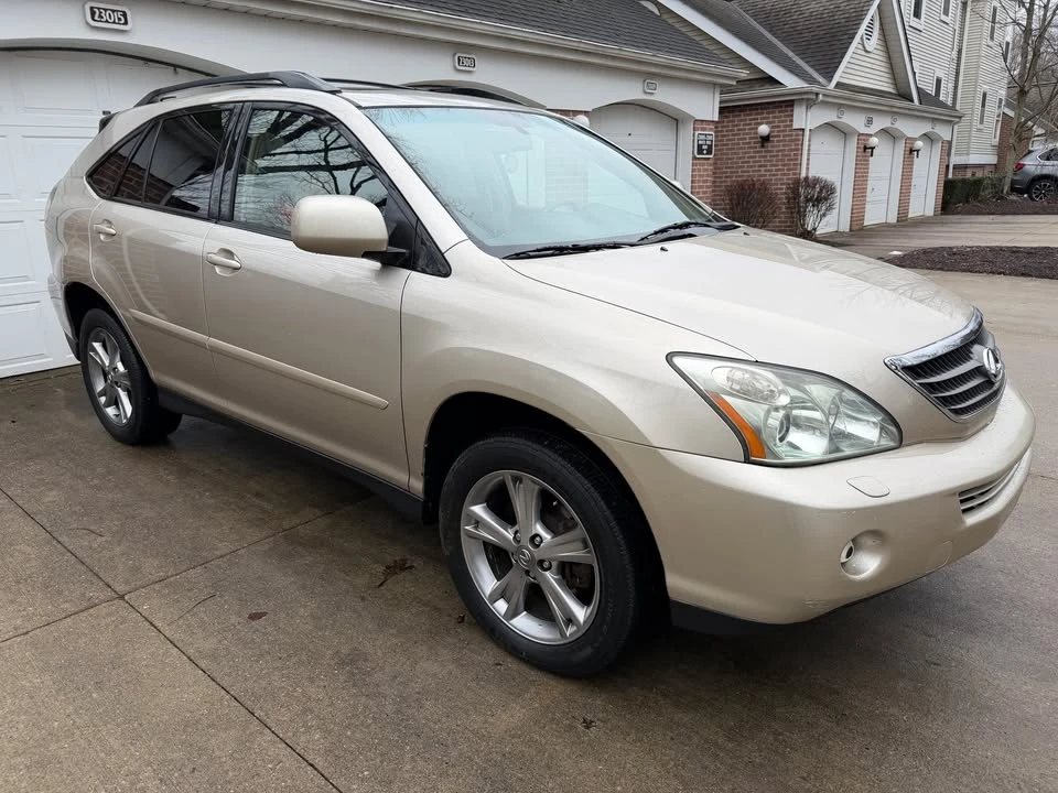 2006 Lexus RX 2nd Gen - Image 3 of 19