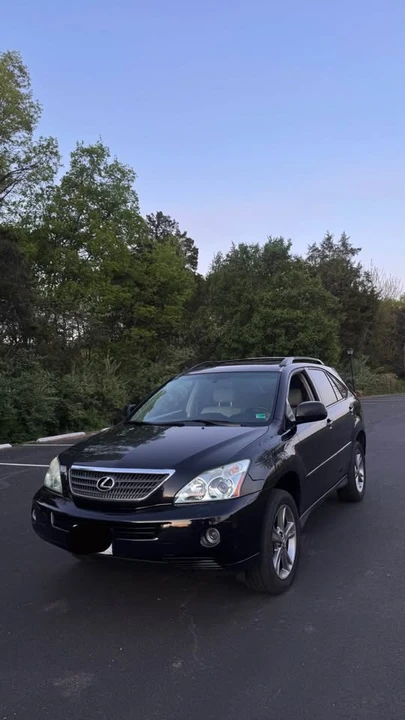 2006 Lexus RX 2nd Gen - Image 2 of 19