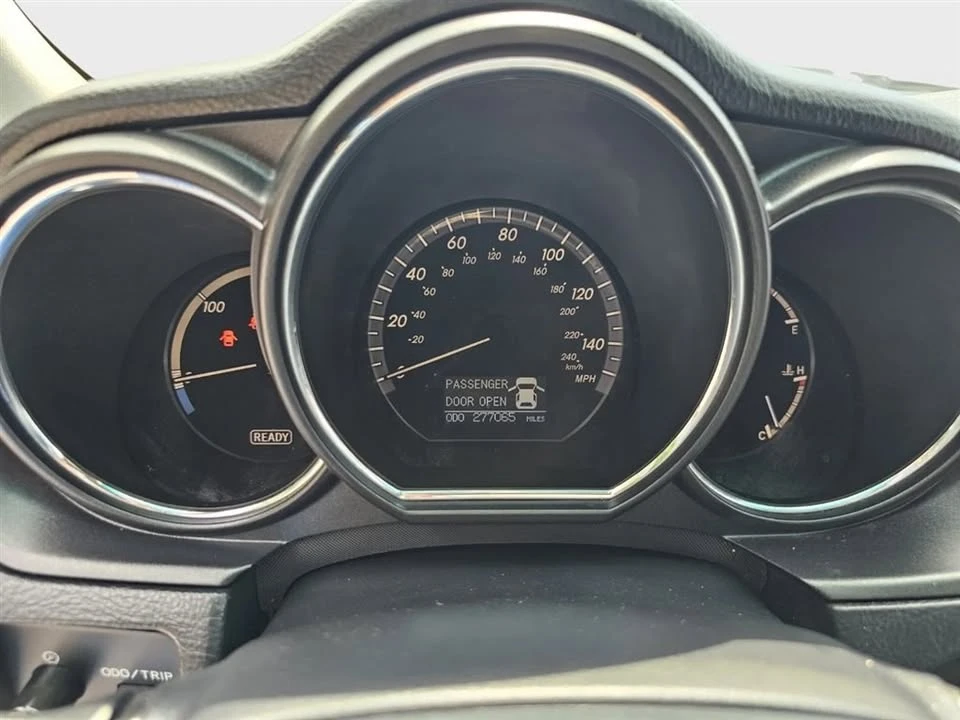 2006 Lexus RX 2nd Gen - Image 10 of 20
