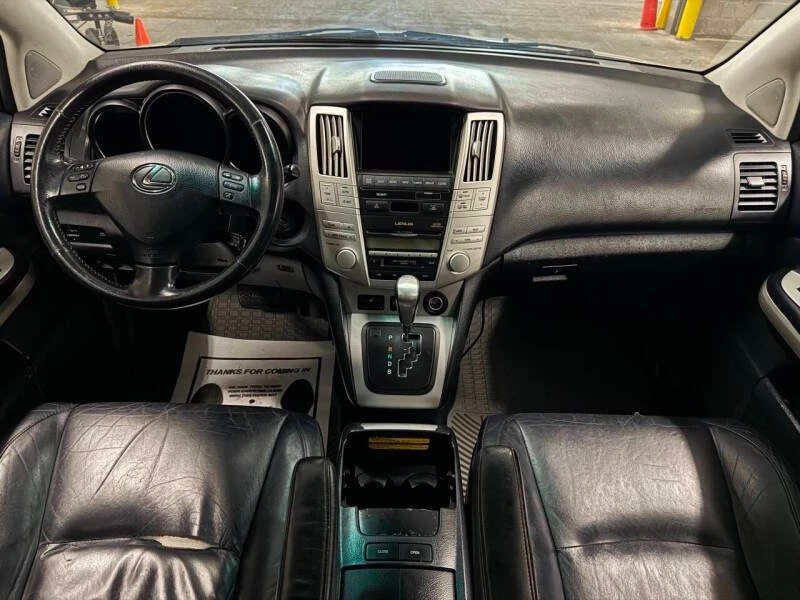 2006 Lexus RX 2nd Gen - Image 17 of 19