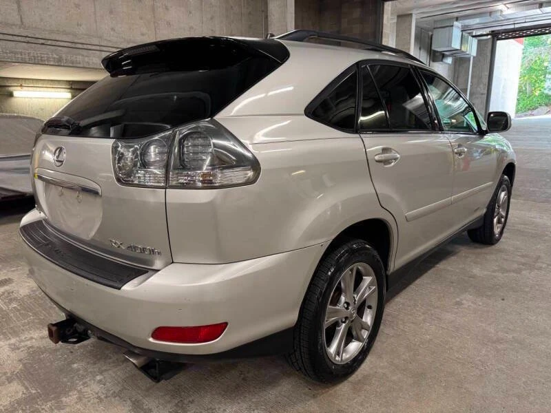 2006 Lexus RX 2nd Gen - Image 3 of 19