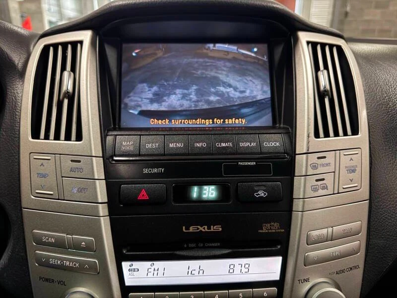 2006 Lexus RX 2nd Gen - Image 9 of 19