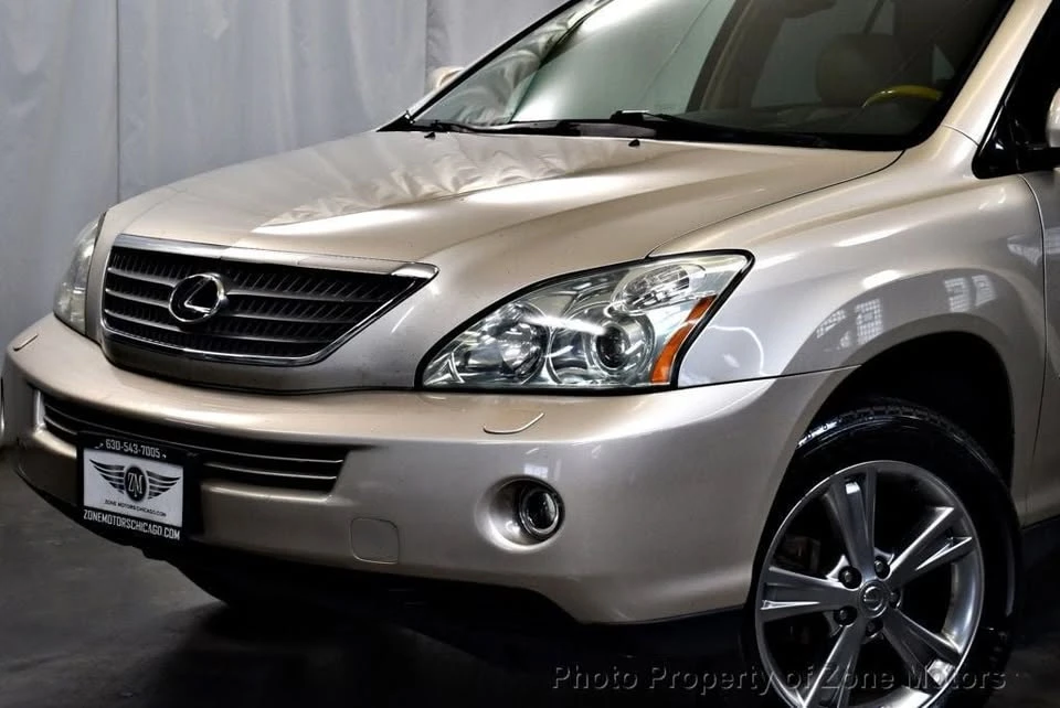 2006 Lexus RX 2nd Gen - Image 2 of 17