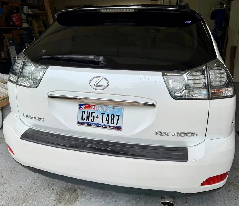 2006 Lexus RX 2nd Gen - Image 4 of 17