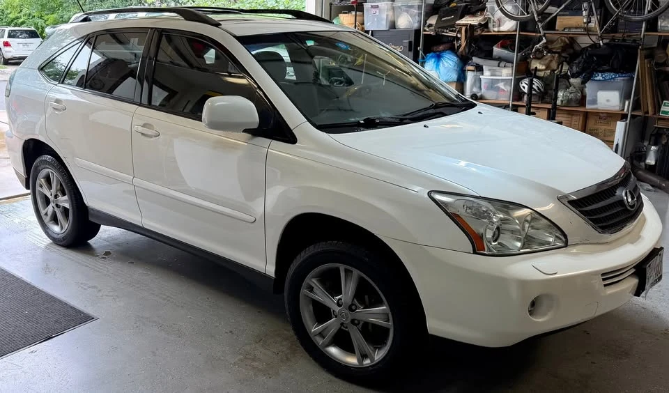 2006 Lexus RX 2nd Gen - Image 6 of 17