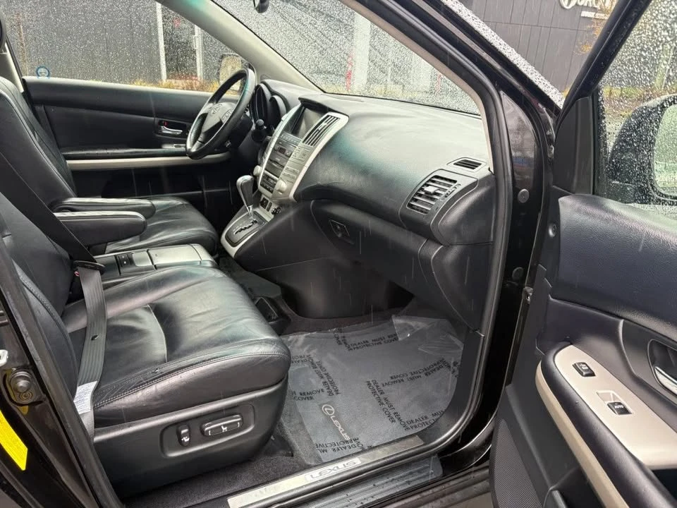 2006 Lexus RX 2nd Gen - Image 7 of 16