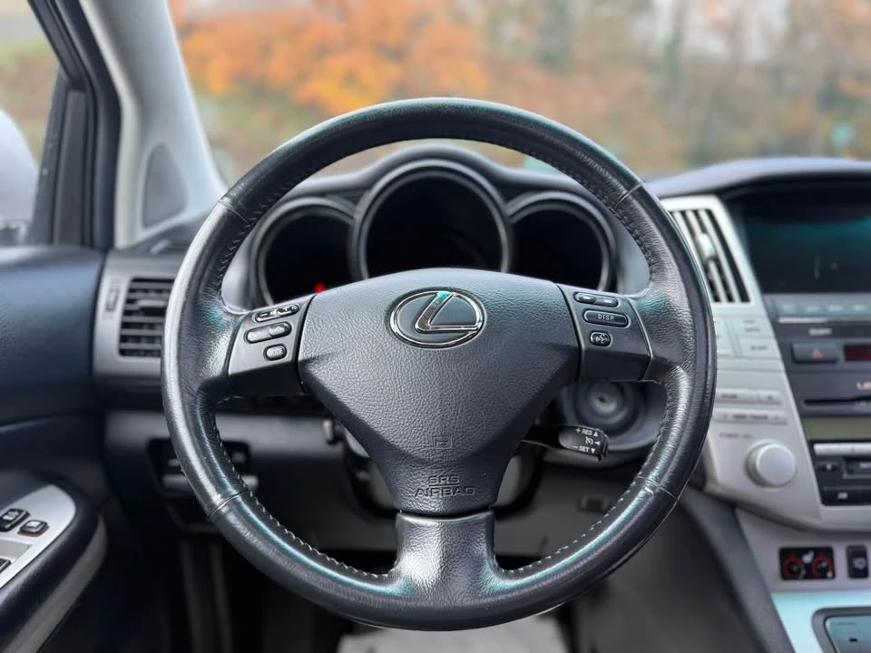 2006 Lexus RX 2nd Gen - Image 9 of 10