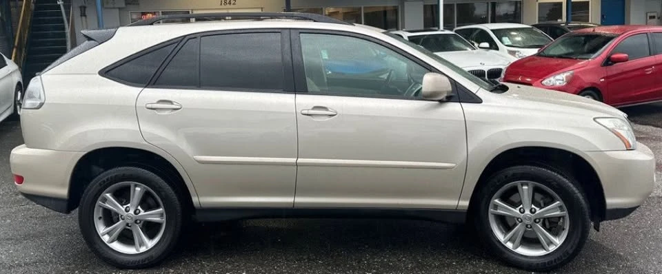 2006 Lexus RX 2nd Gen - Image 6 of 19