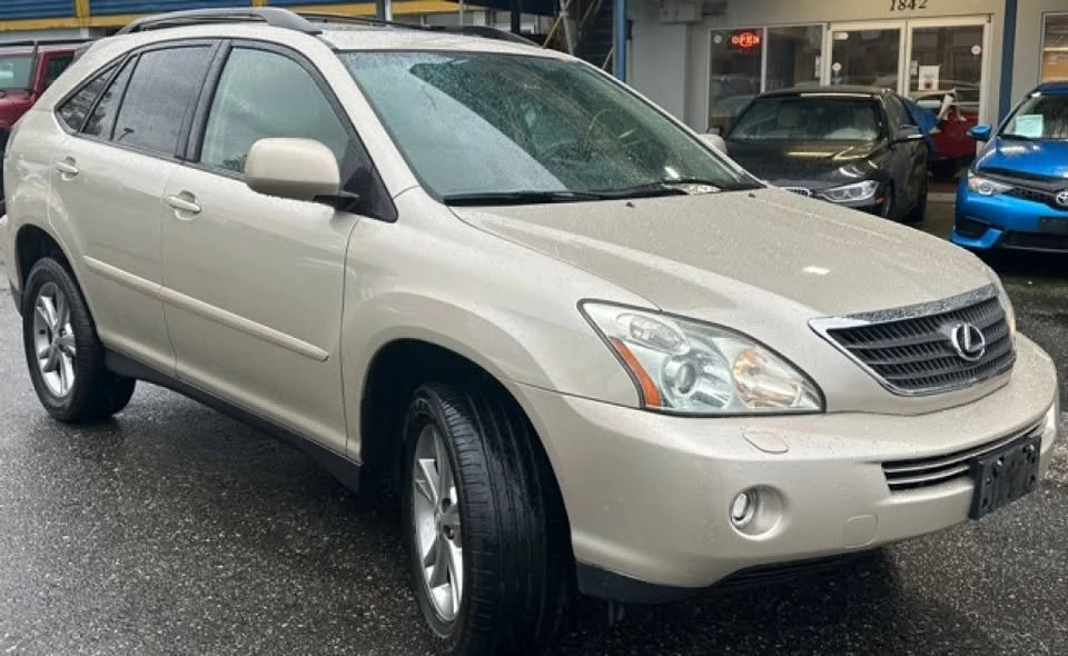 2006 Lexus RX 2nd Gen - Image 3 of 19