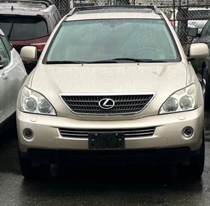 2006 Lexus RX 2nd Gen - Image 2 of 19