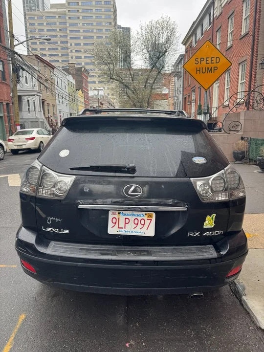 2006 Lexus RX 2nd Gen - Image 3 of 11