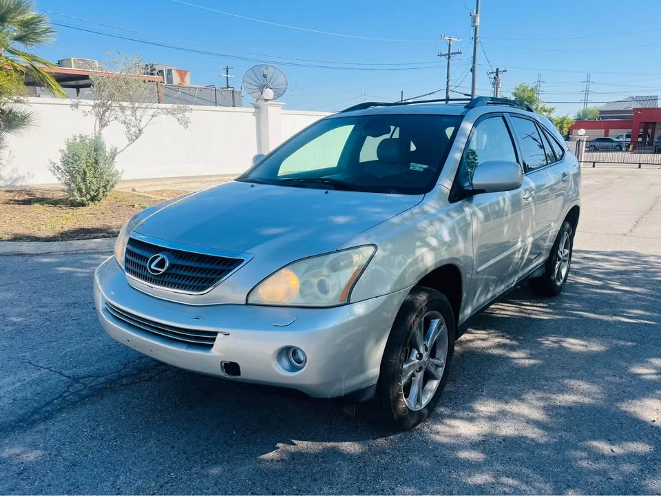 2006 Lexus RX 2nd Gen - Image 2 of 15
