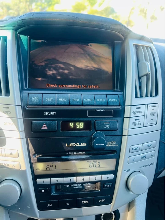 2006 Lexus RX 2nd Gen - Image 14 of 15