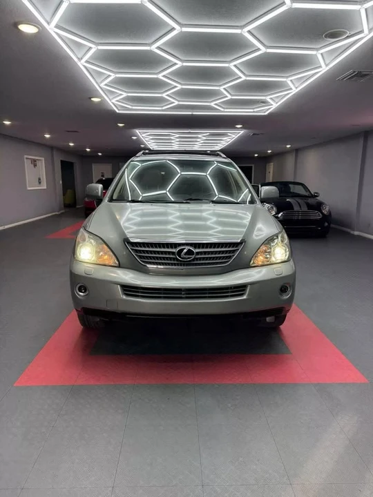 2006 Lexus RX 2nd Gen - Image 2 of 19