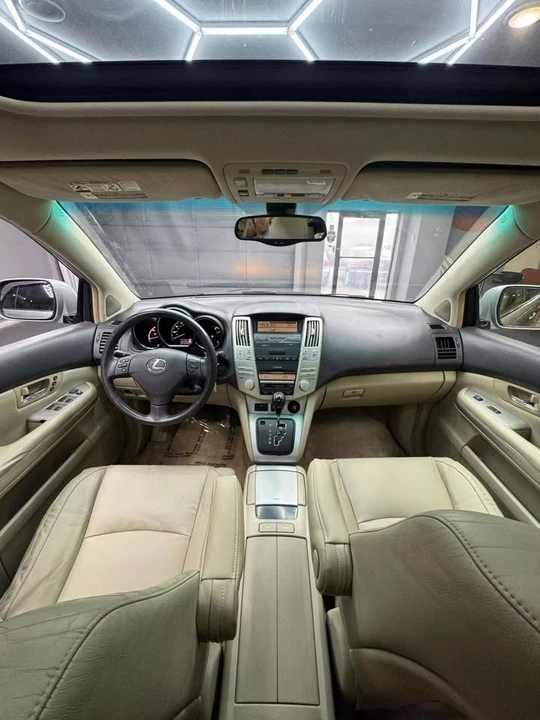 2006 Lexus RX 2nd Gen - Image 15 of 19